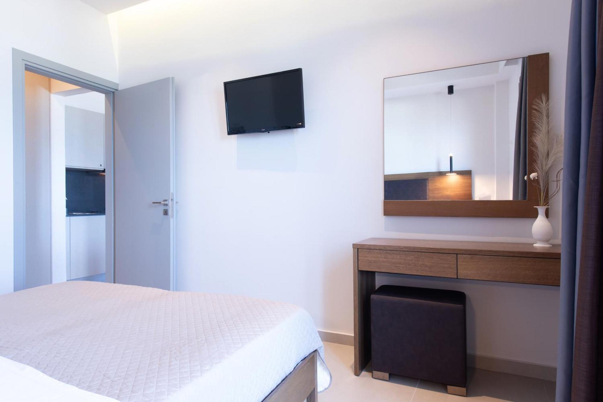 Panasia Seaview Apartments Kokkini Hani Exteriör bild